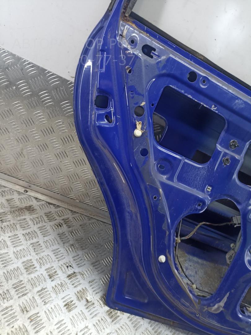 Дверь задняя левая