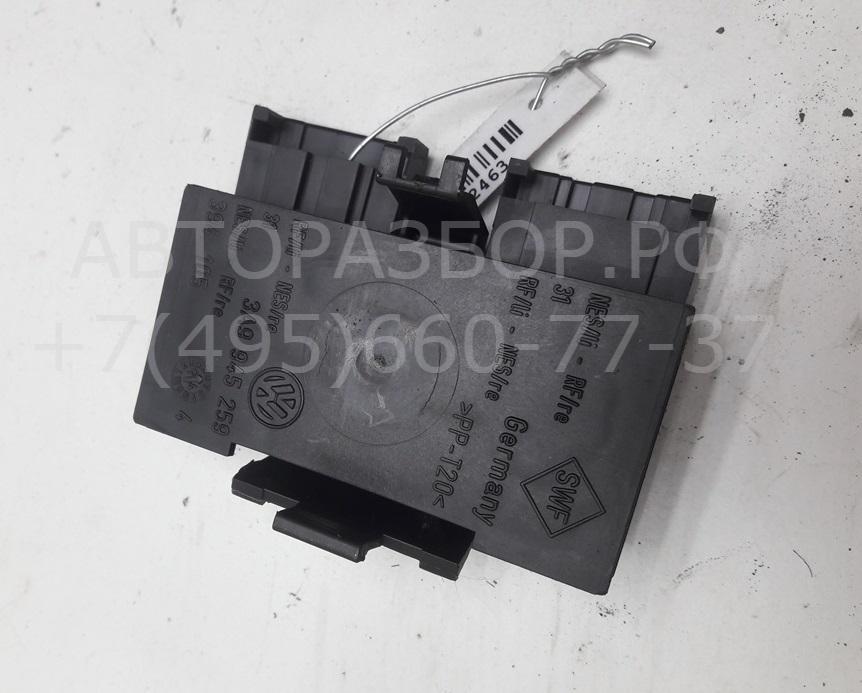 Плата заднего фонаря левого