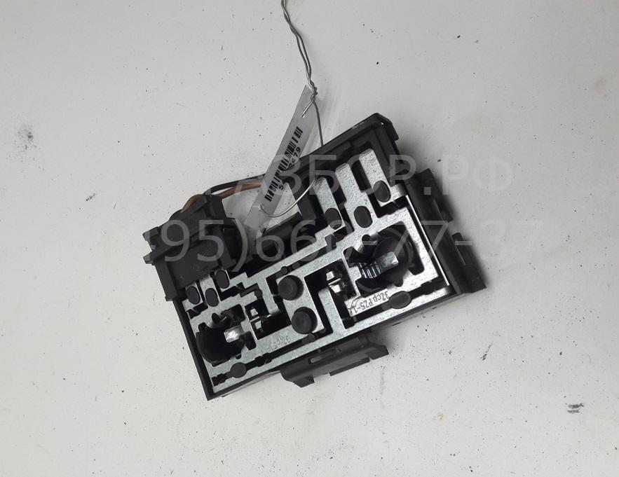 Плата заднего фонаря левого