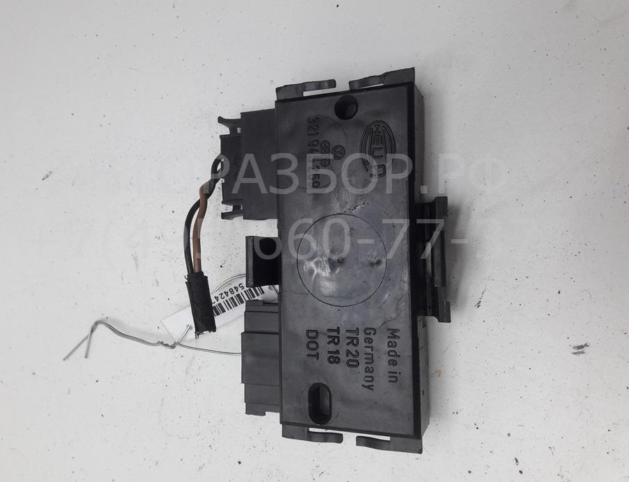 Плата заднего фонаря левого