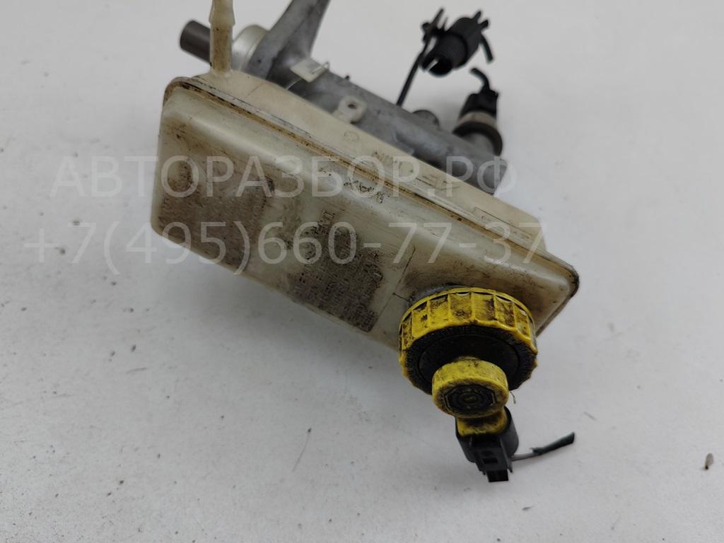 Цилиндр тормозной главный