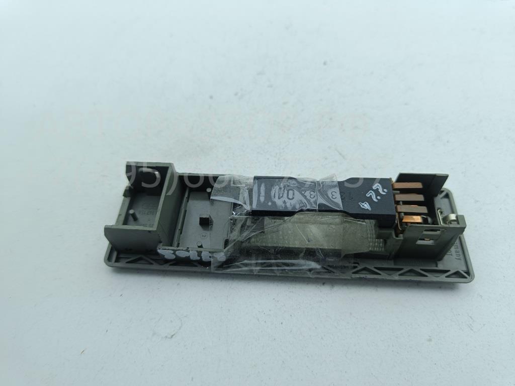 Плафон салонный