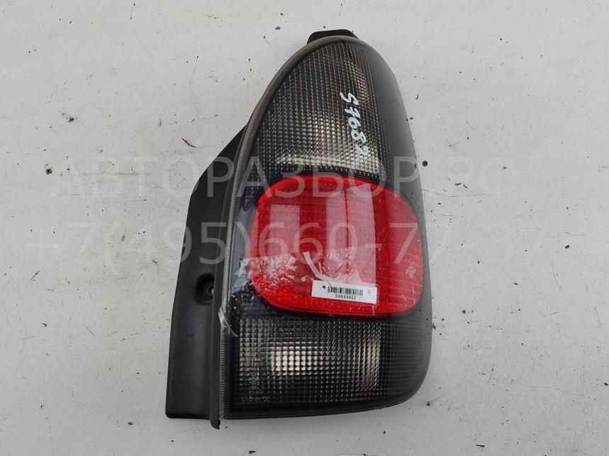 Фонарь задний правый
