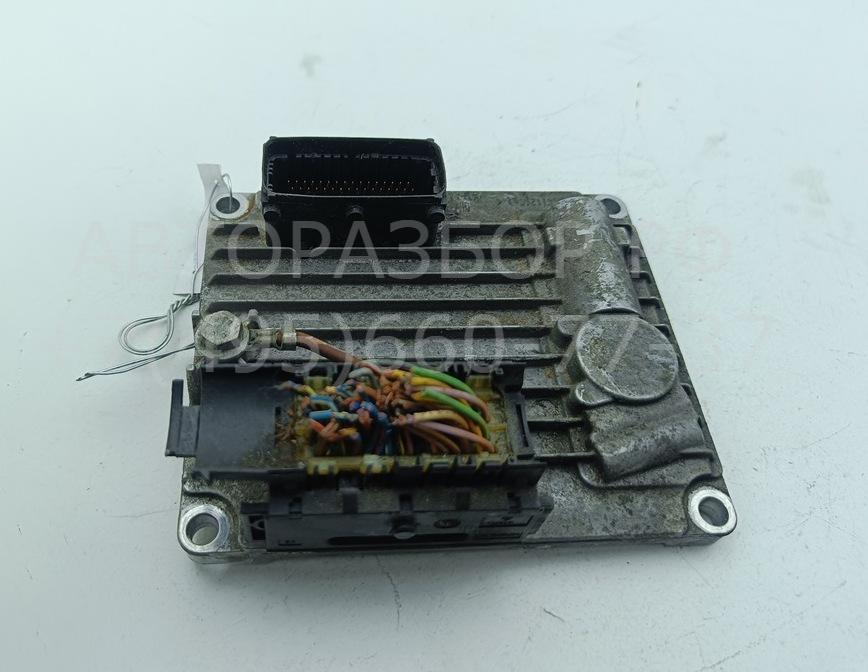 Блок управления двигателем