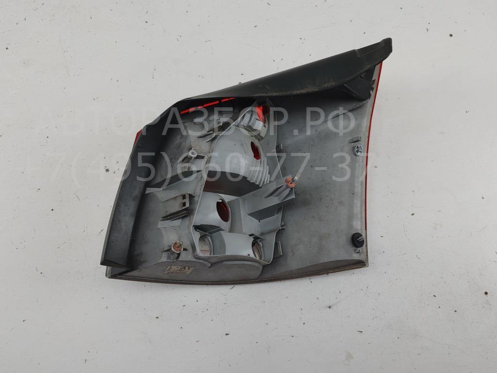 Фонарь задний левый