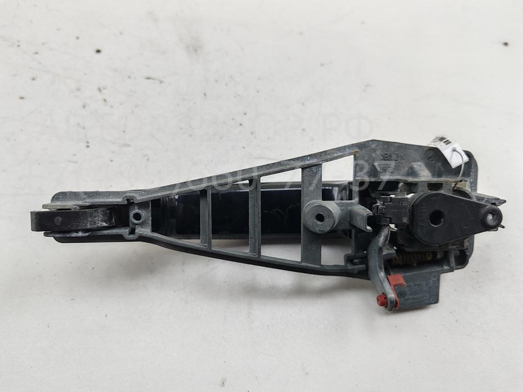 Ручка двери передней наружная левая