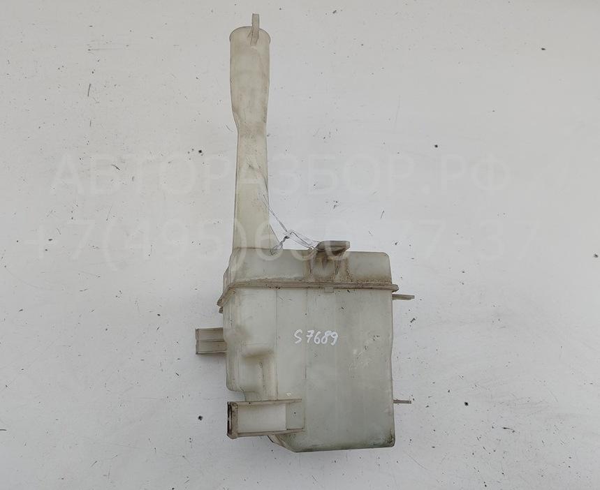 Бачок омывателя лобового стекла