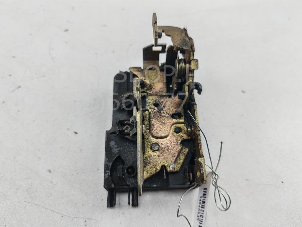 Замок двери задней правой