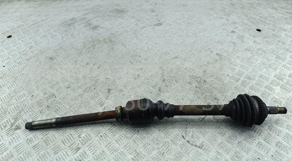 Полуось передняя правая