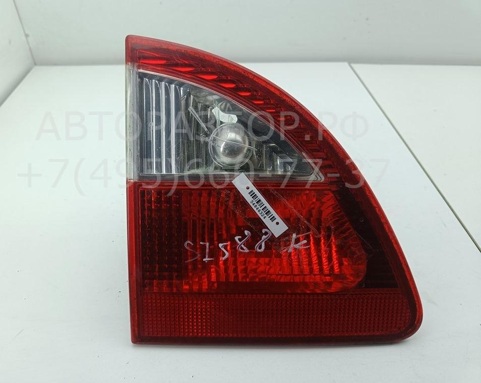 Фонарь задний внутренний левый