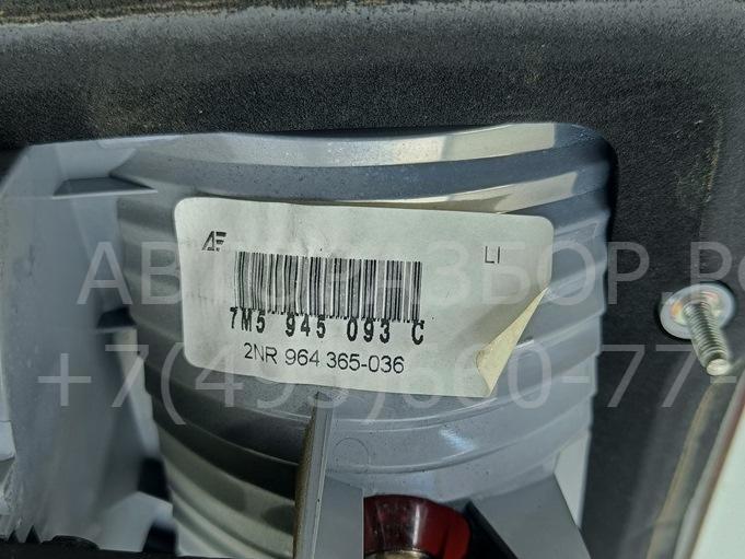 Фонарь задний внутренний левый