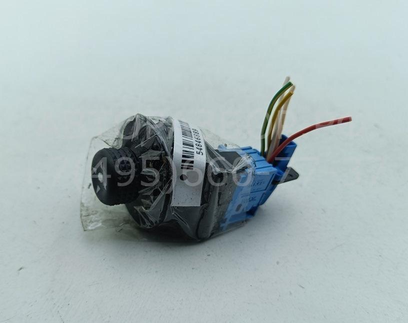 Кнопка регулировки зеркала