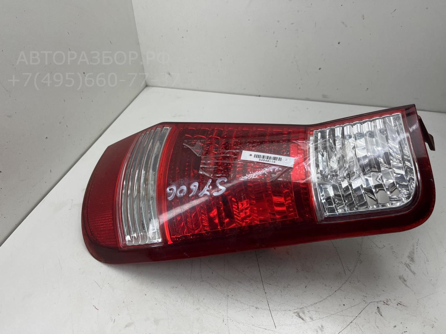 Фонарь задний правый