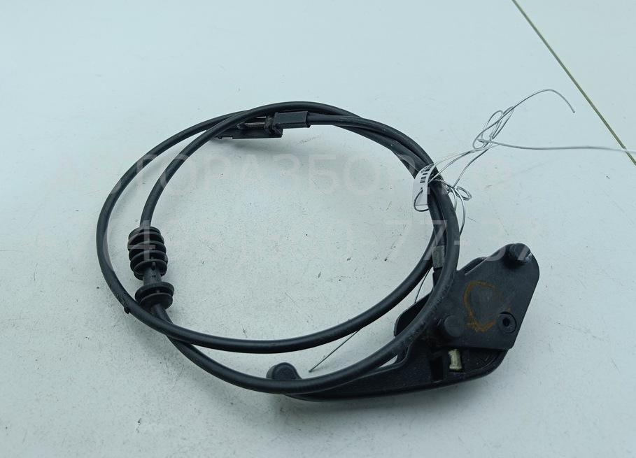 Трос открывания капота