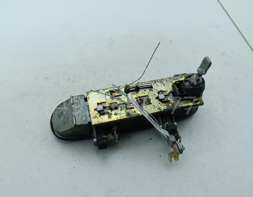 Ручка двери передней наружная левая