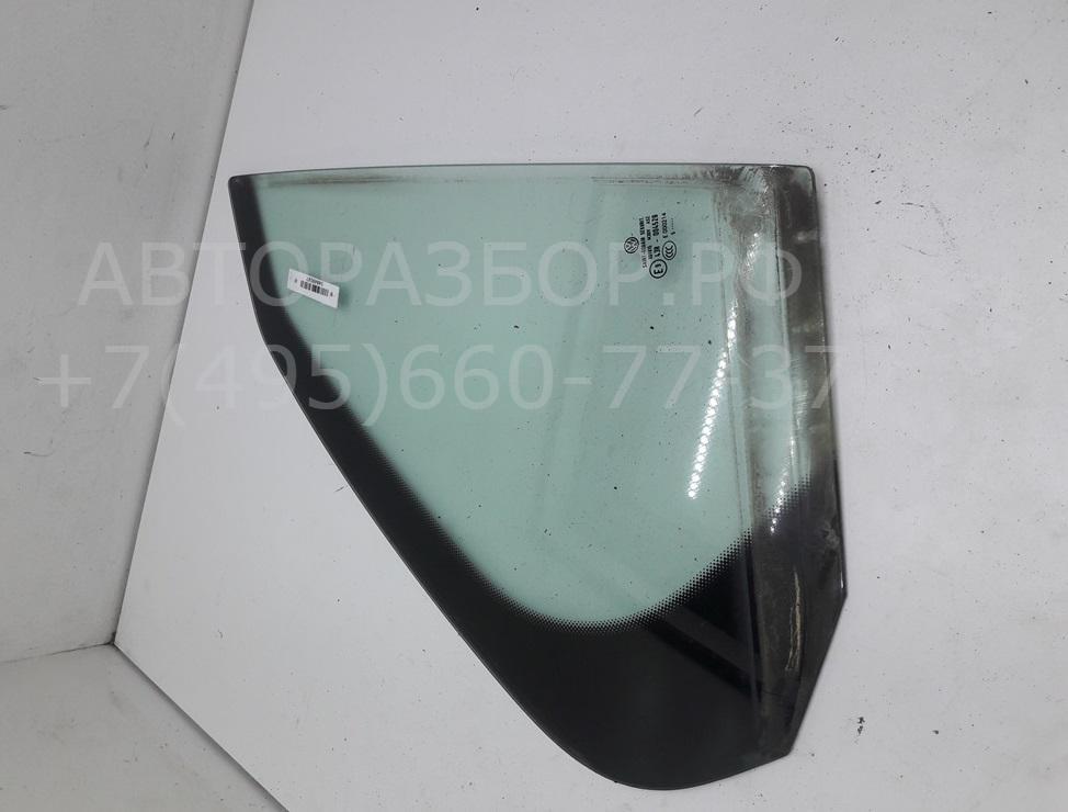 Стекло двери задней правой (форточка)