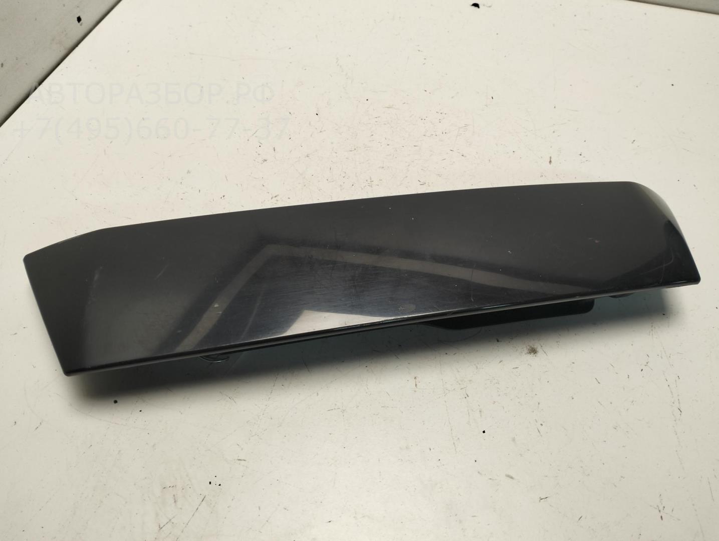 Накладка крышки багажника