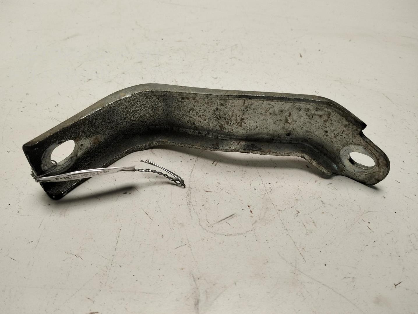 Кронштейн (сопут. товар)