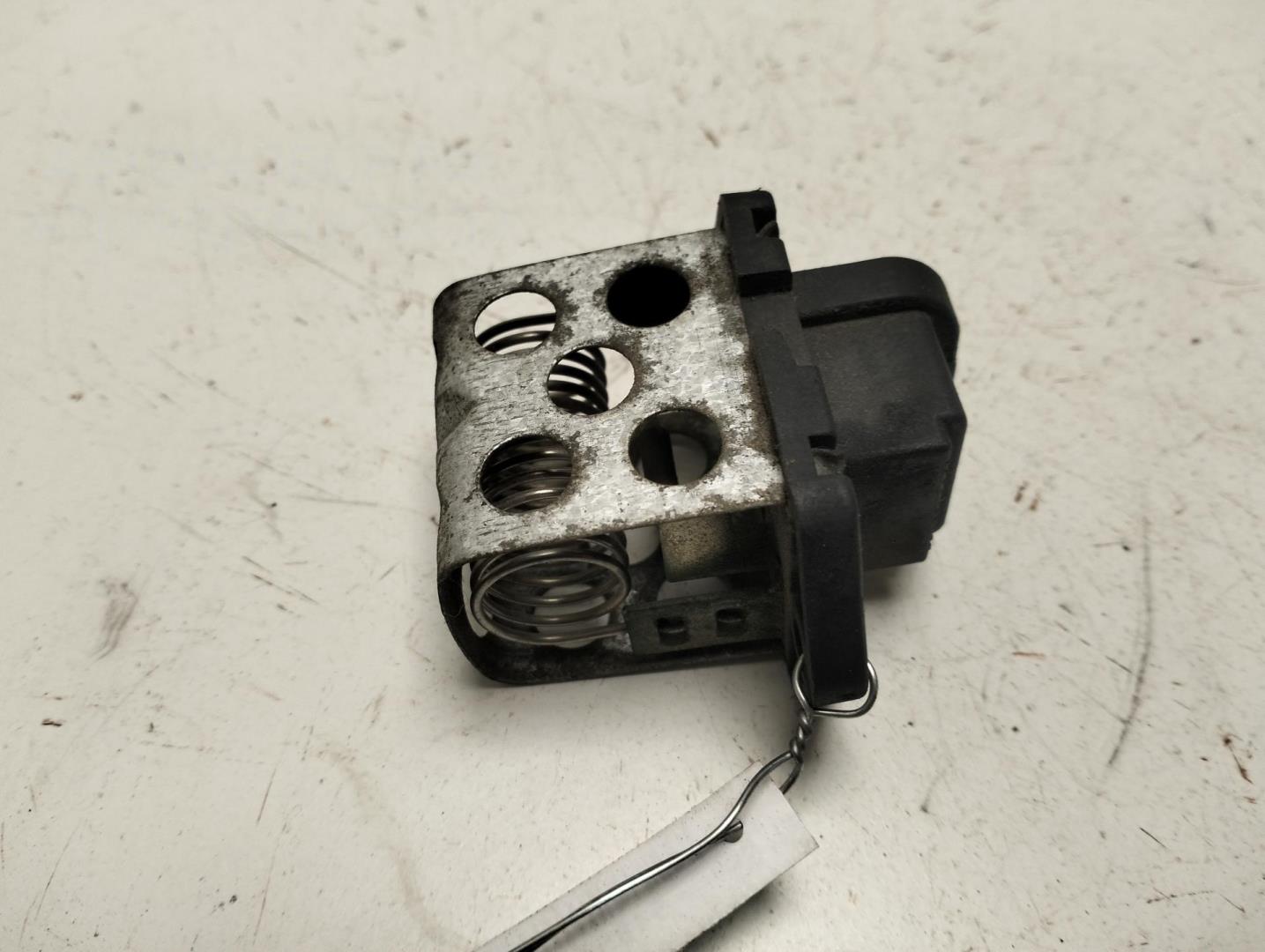 Реле вентилятора радиатора