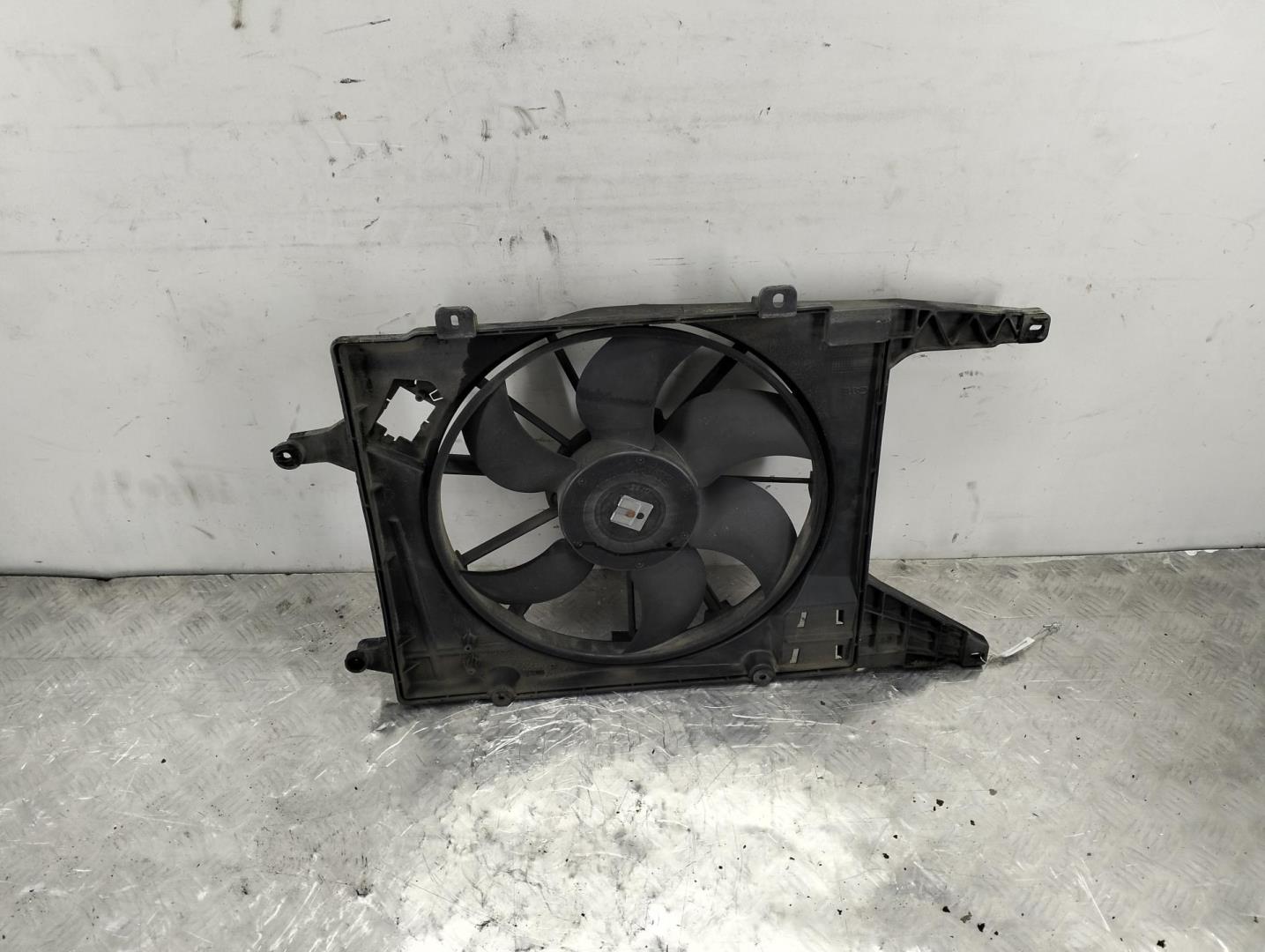 Вентилятор радиатора