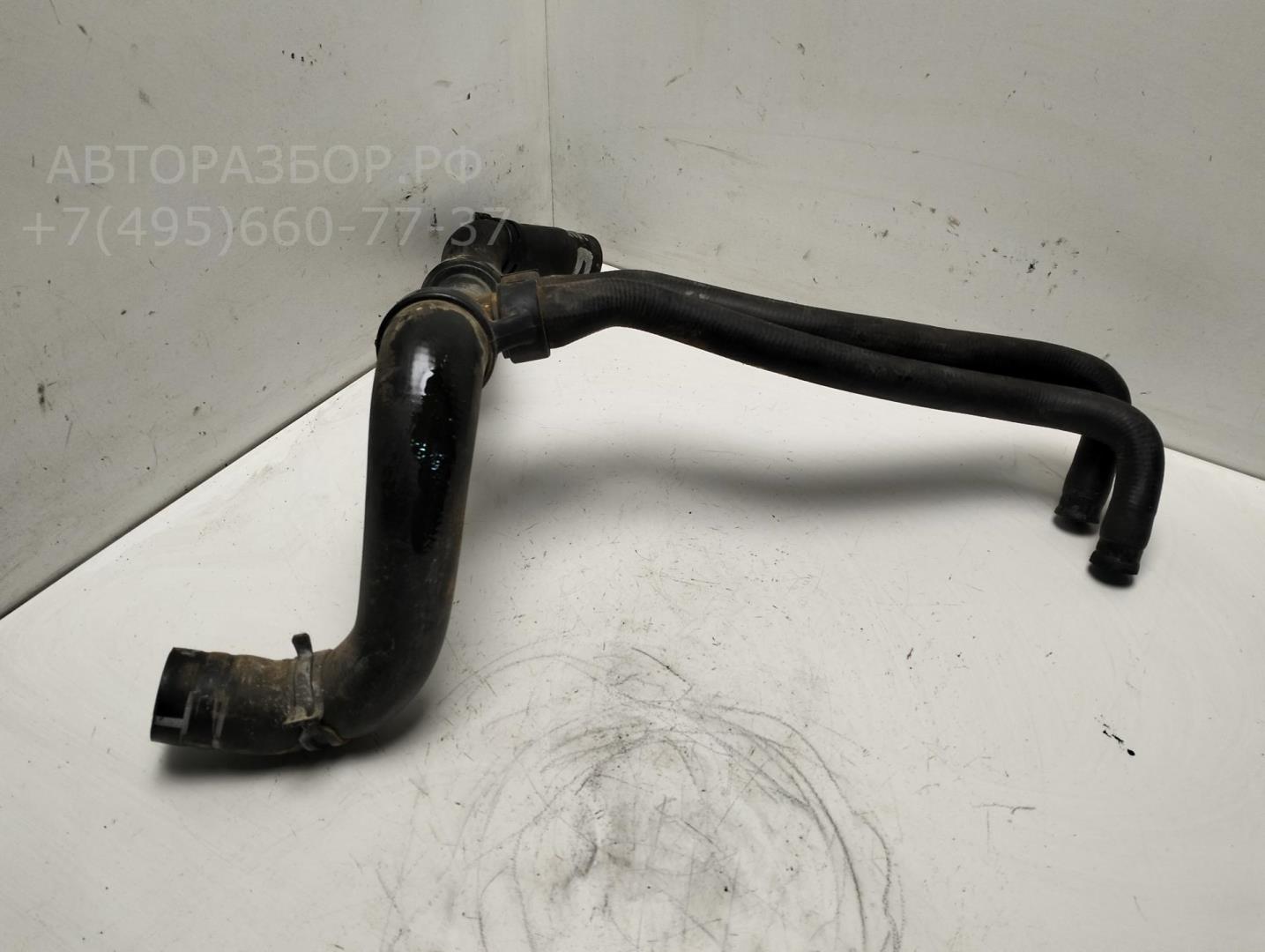 Патрубок радиатора