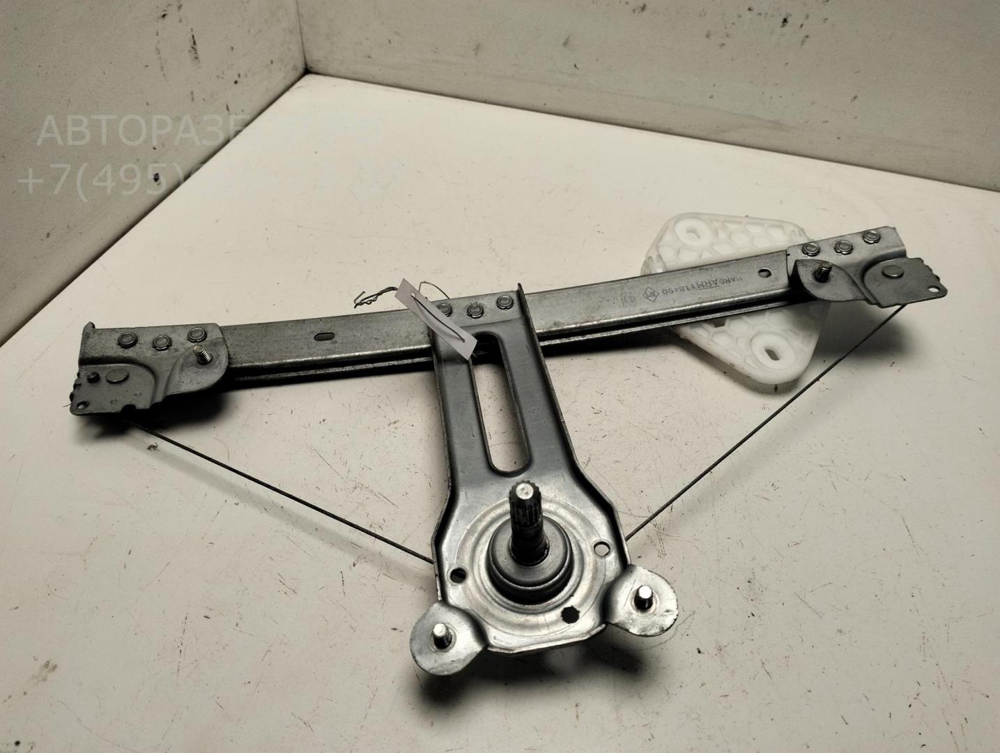 Стеклоподъемник механ. задний левый