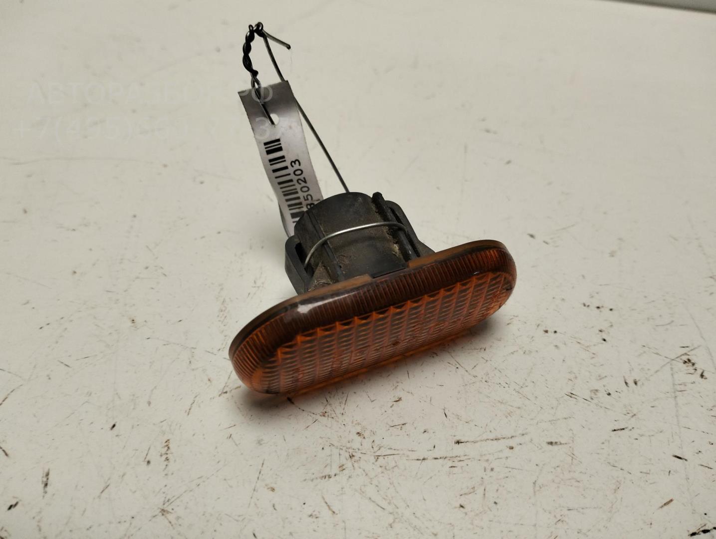 Указатель поворота левый