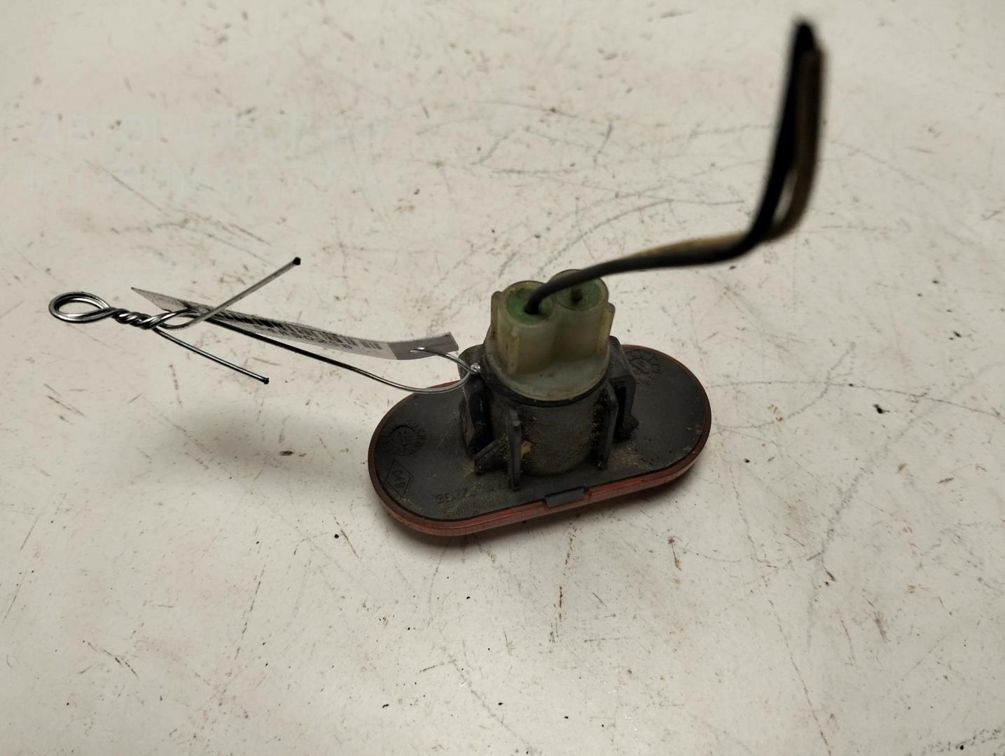 Указатель поворота правый