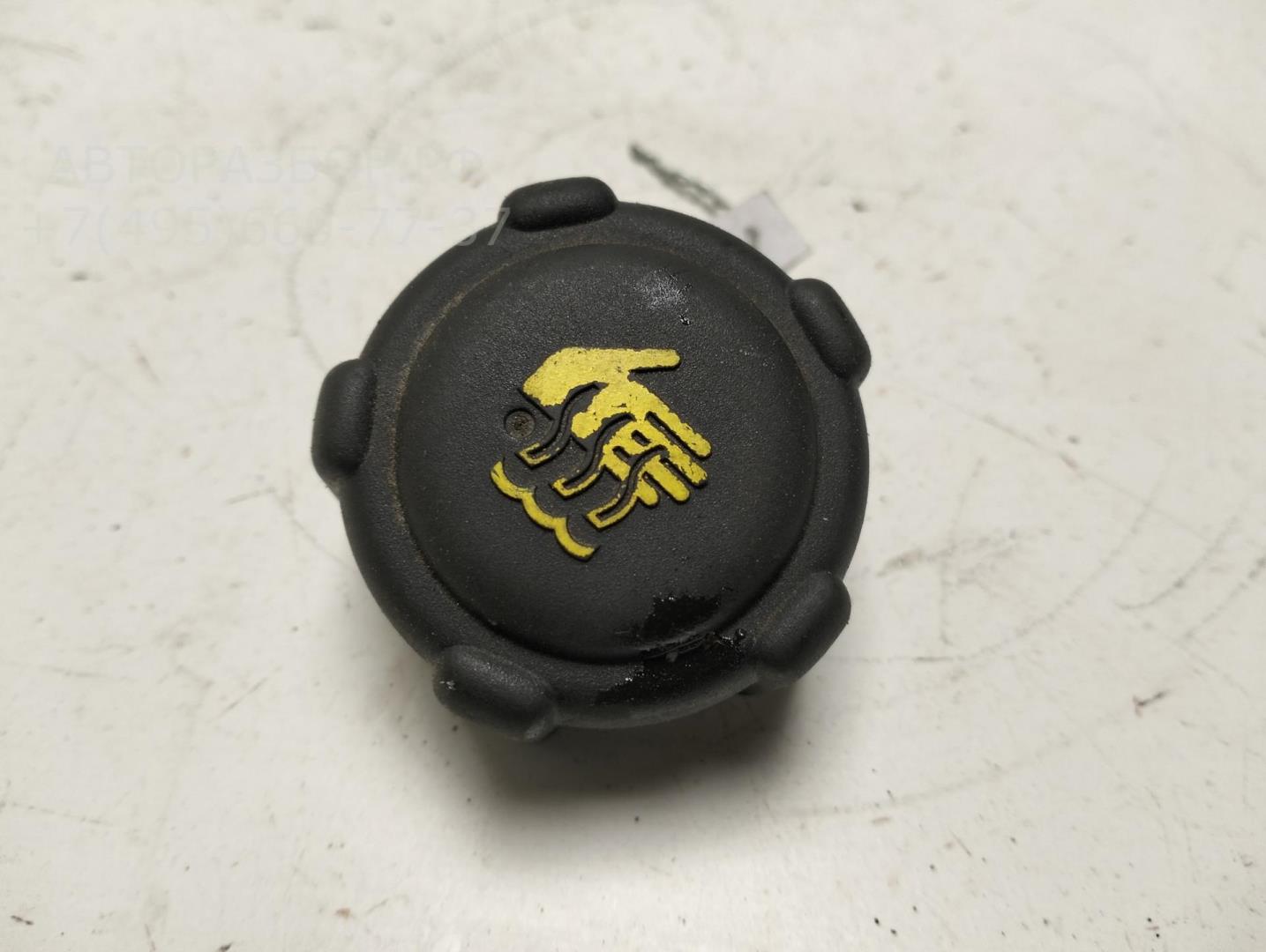 Крышка расширительного бачка