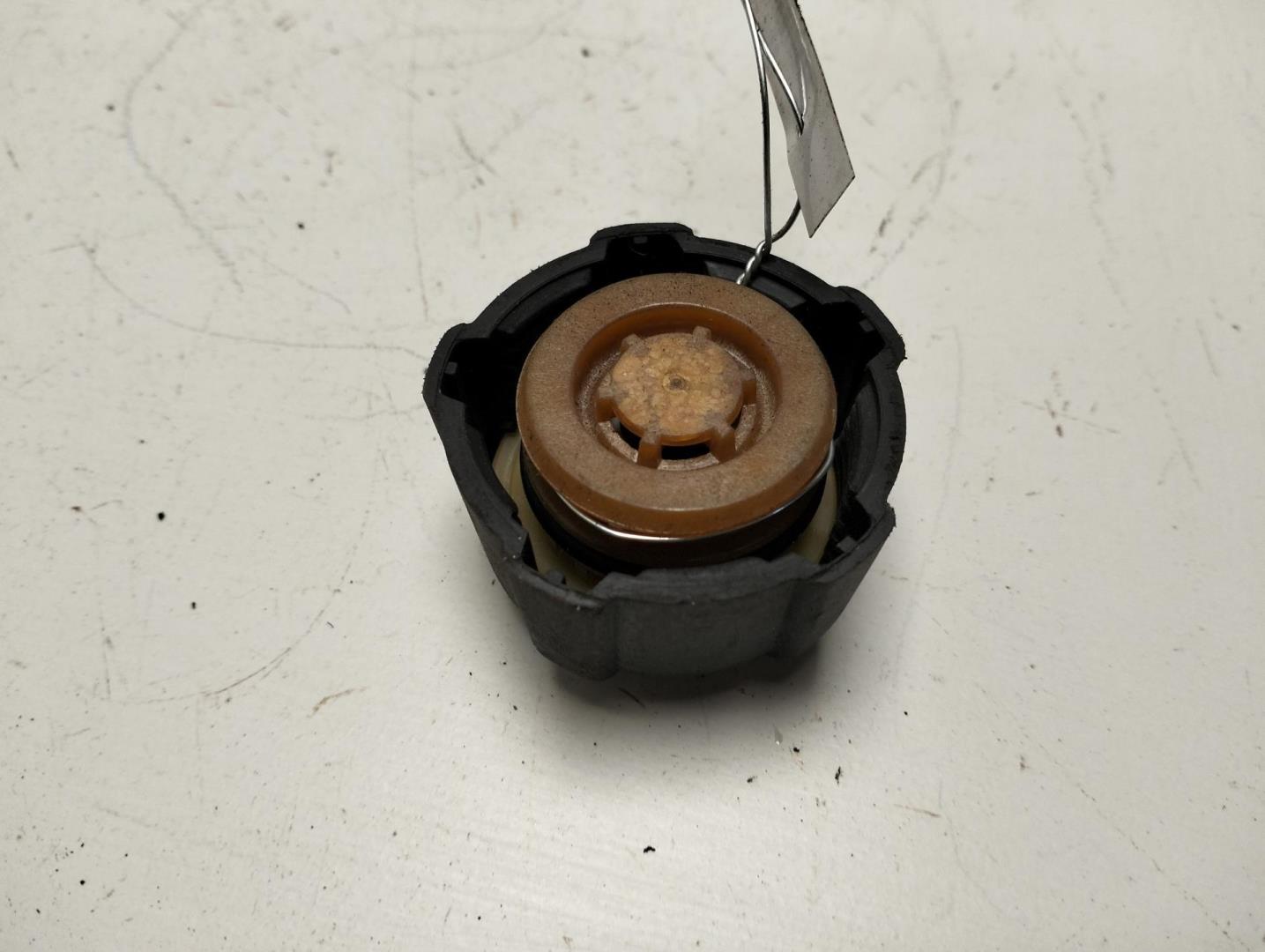 Крышка расширительного бачка