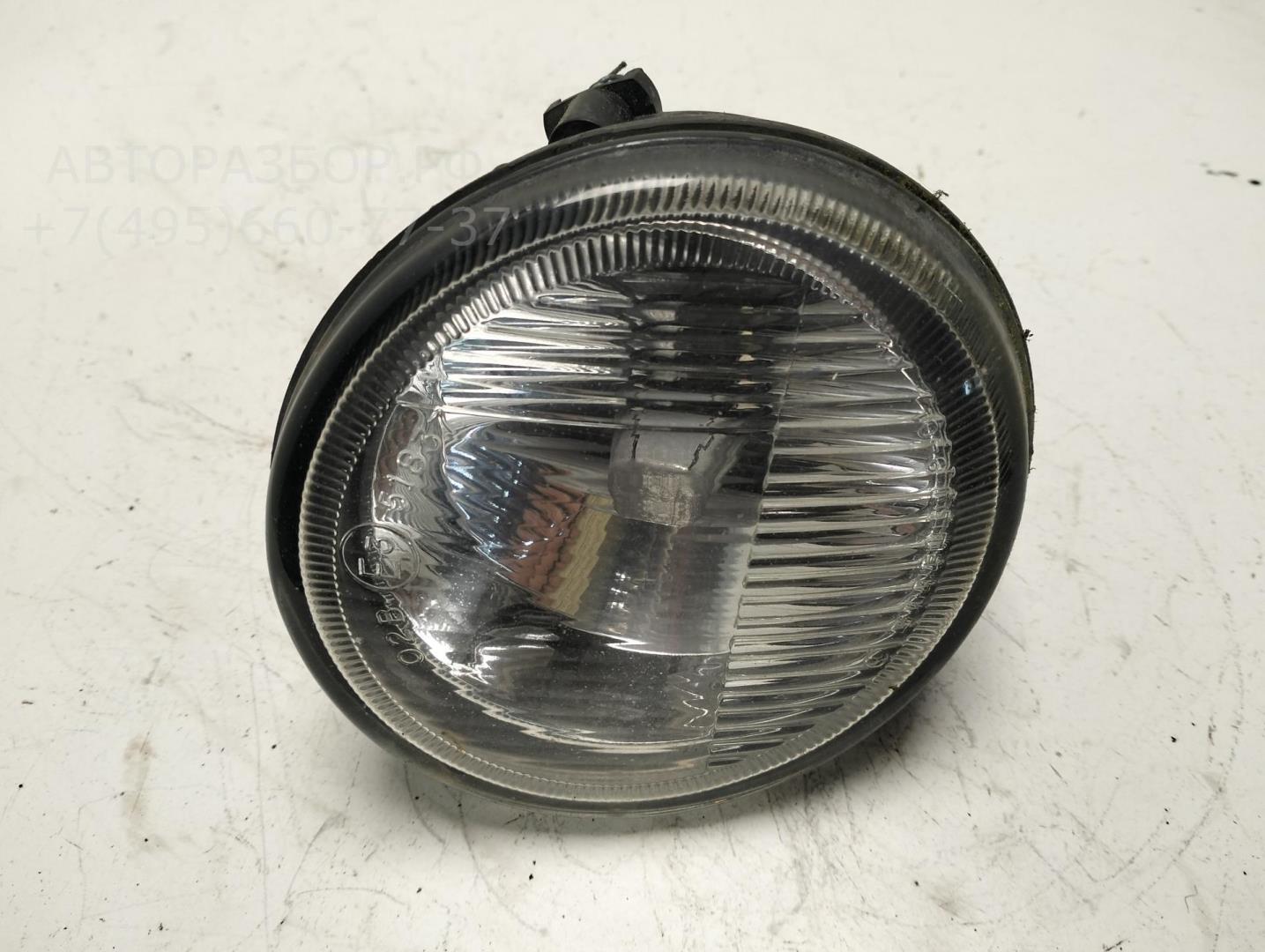 Фара противотуманная левая