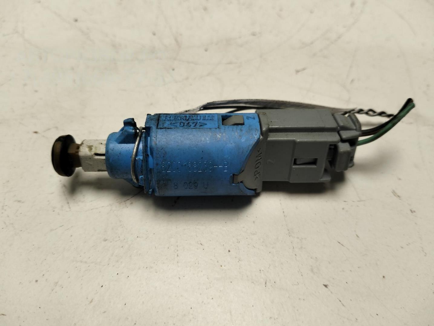 Датчик педали сцепления