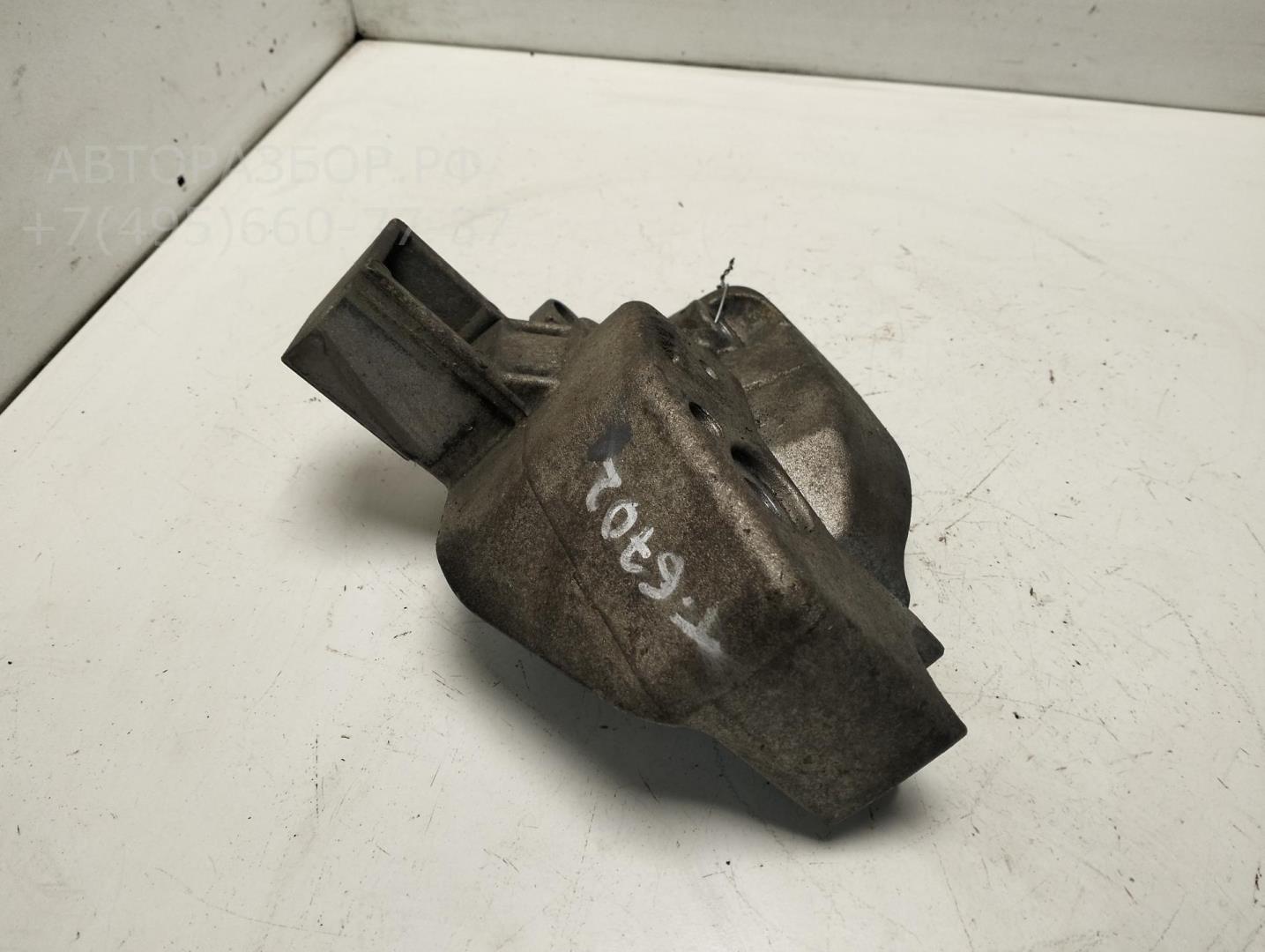 Опора двигателя