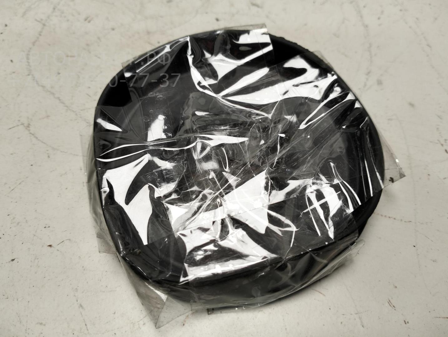 Крышка фары левой