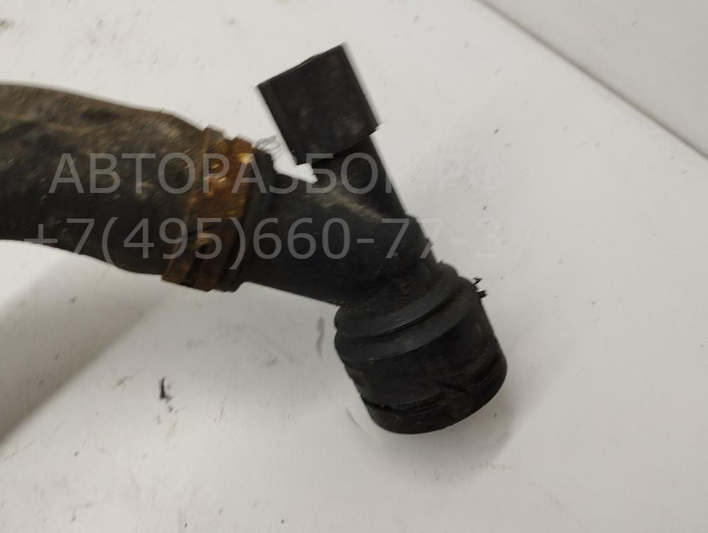 Патрубок радиатора