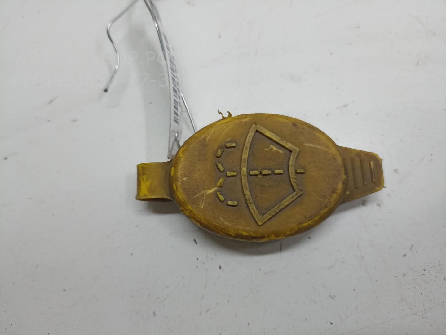 Крышка бачка омывателя