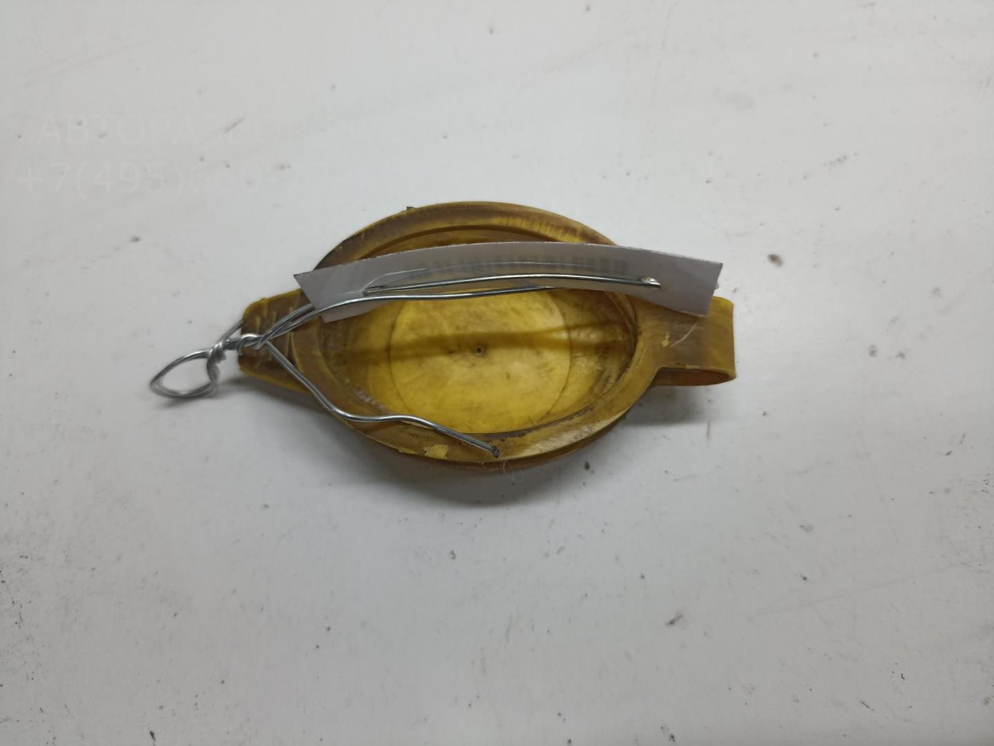 Крышка бачка омывателя