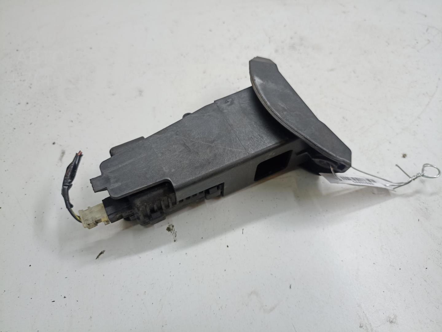 Активатор замка двери