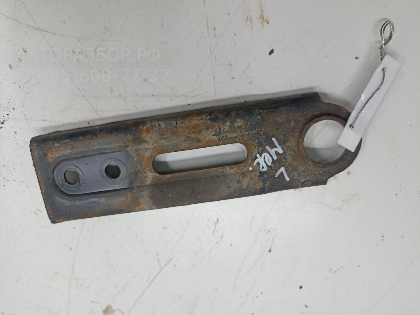 Кронштейн радиатора