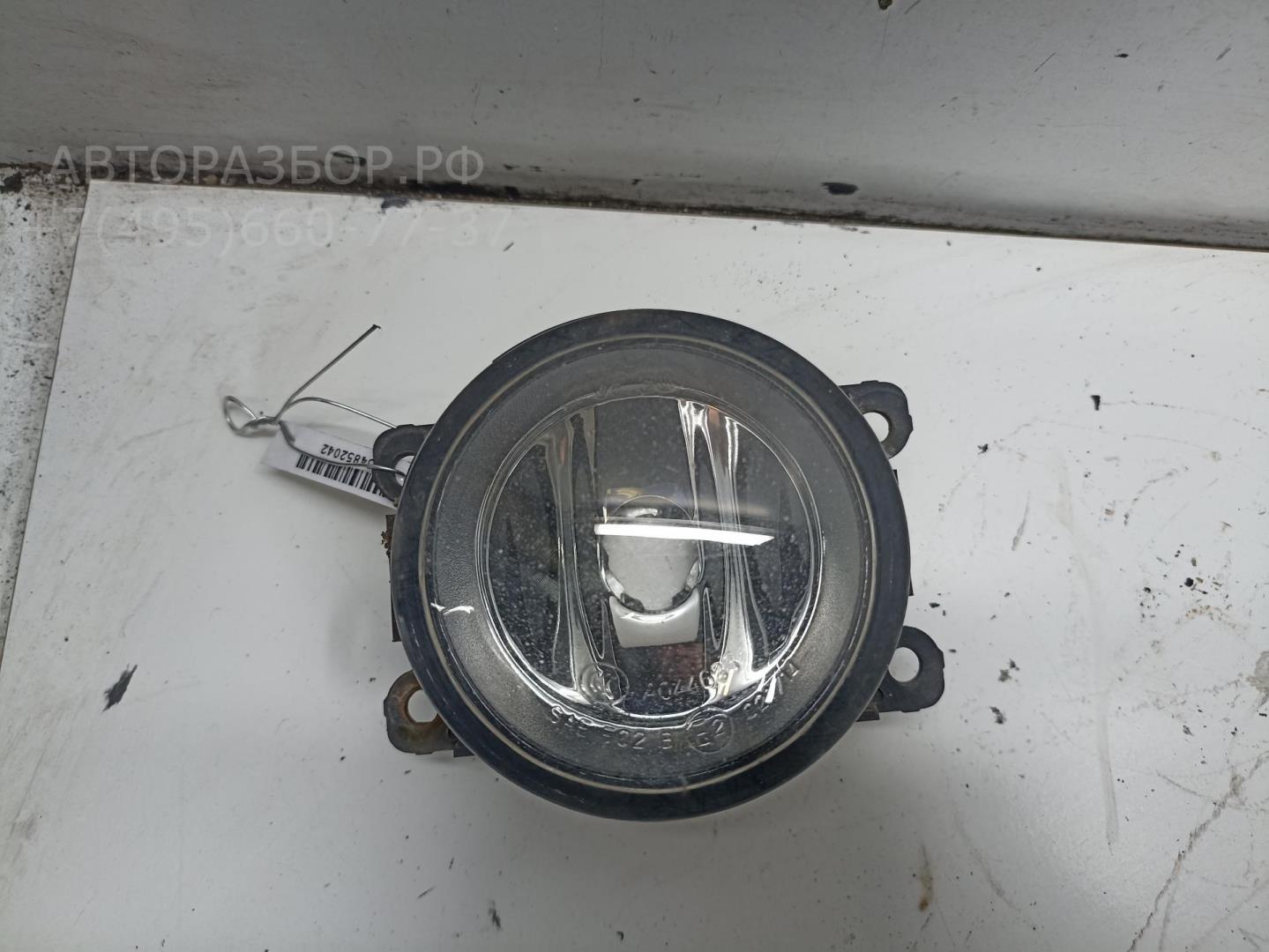 Фара противотуманная левая