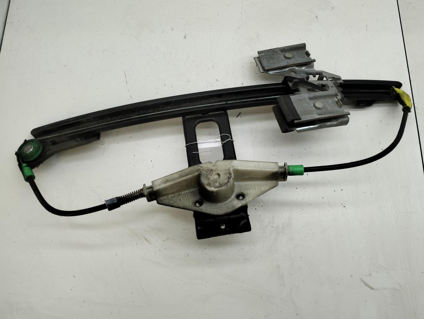 Стеклоподъемник механ. задний левый