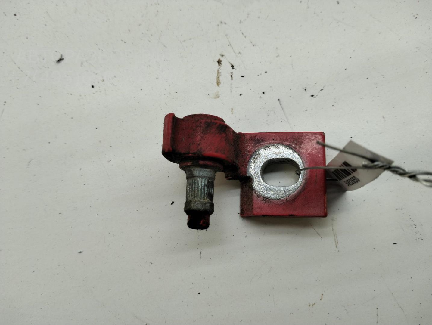 Петля двери