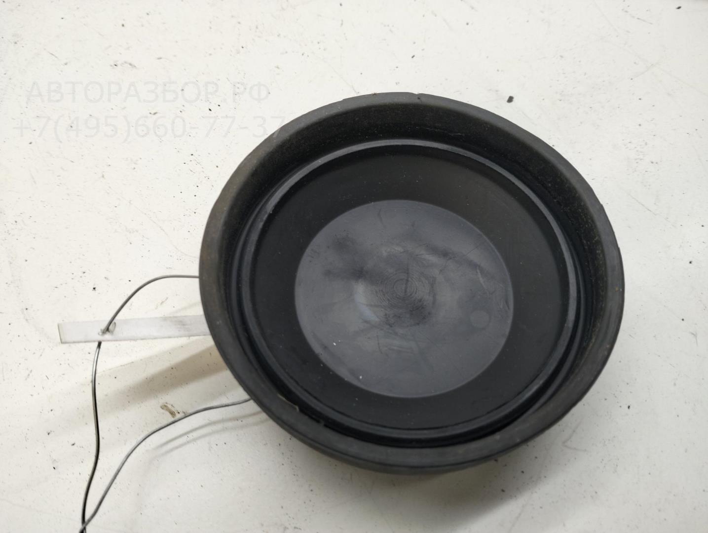 Крышка фары левой