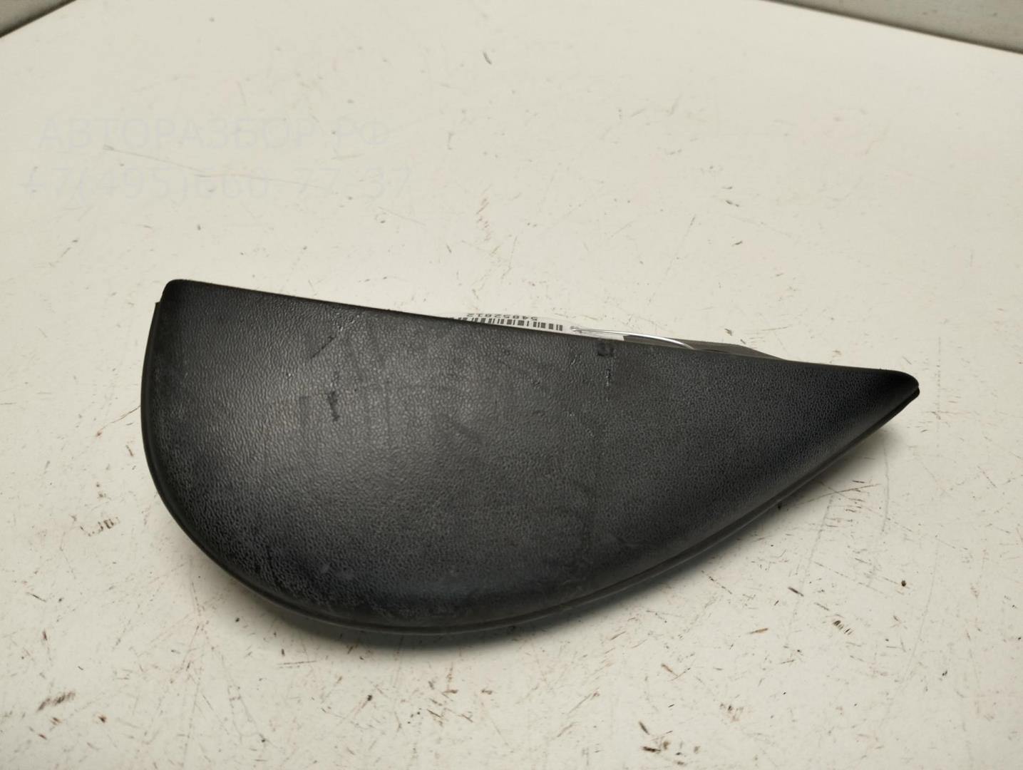 Накладка переднего крыла правого