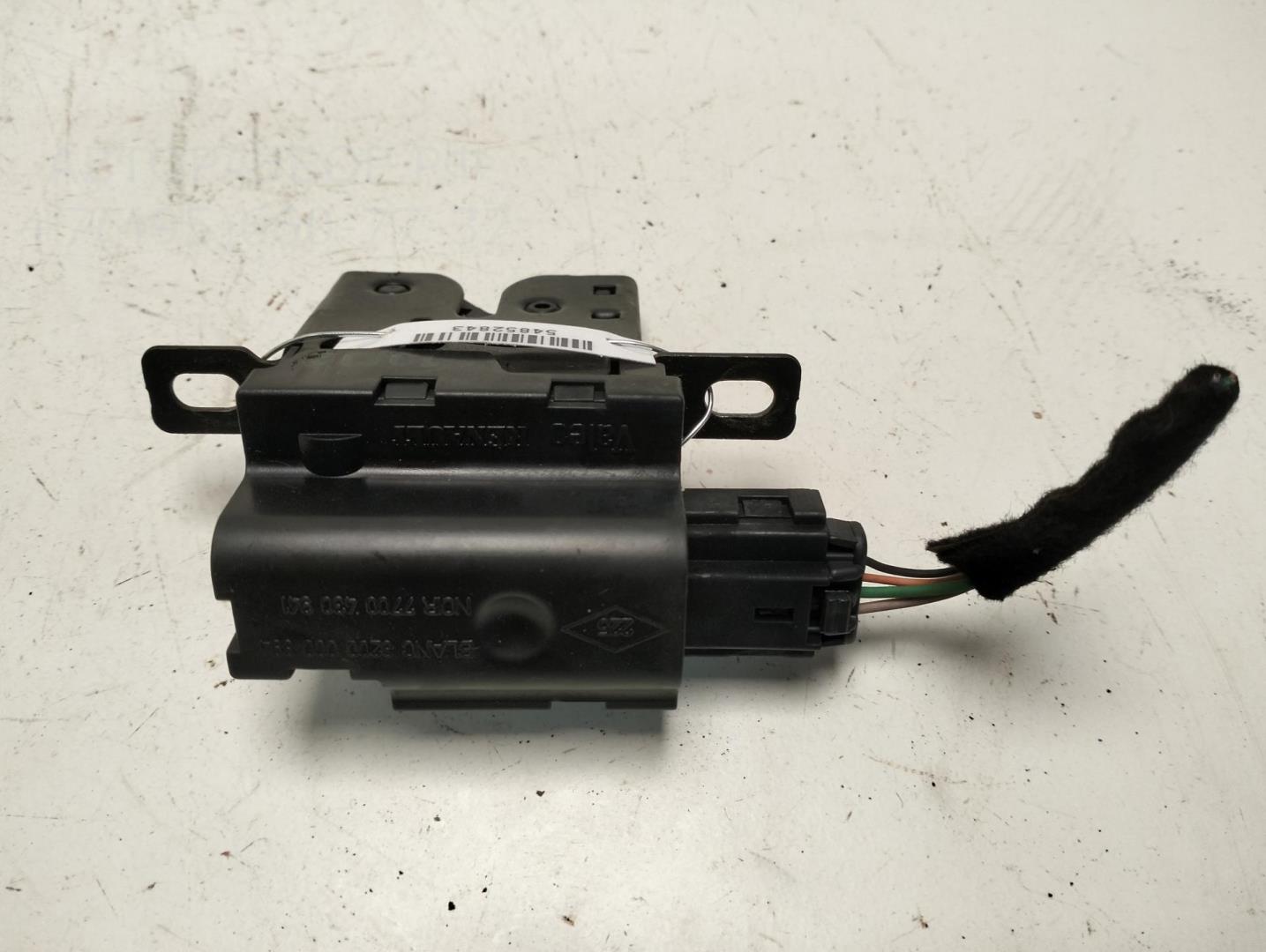 Замок багажника