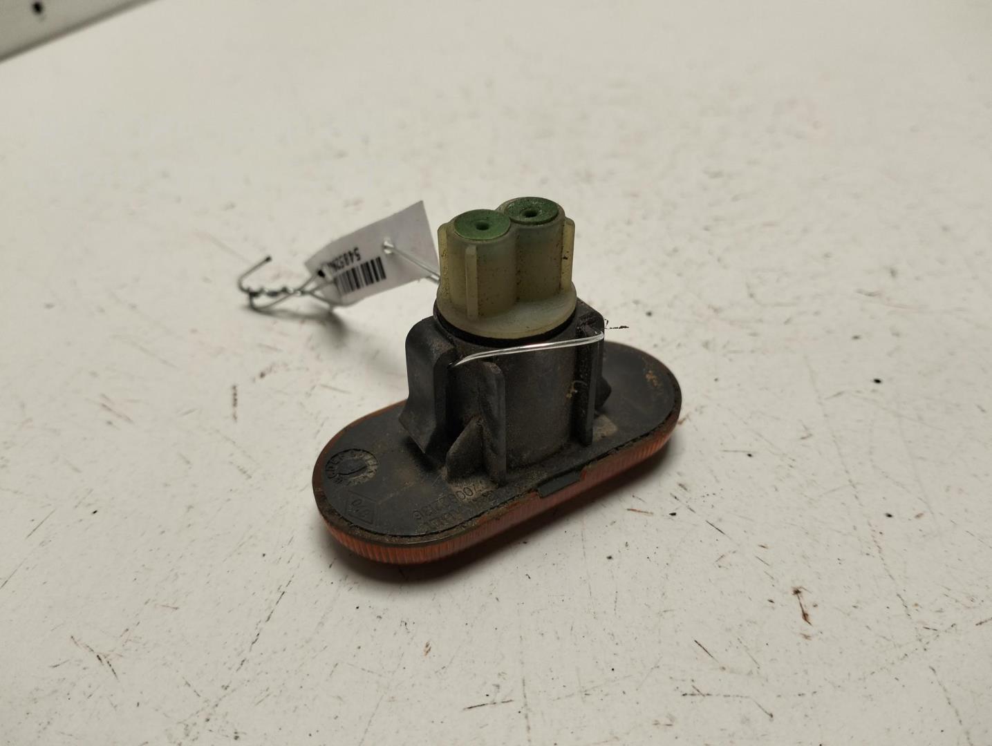 Указатель поворота левый