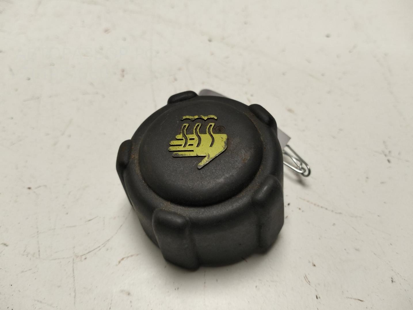 Крышка расширительного бачка