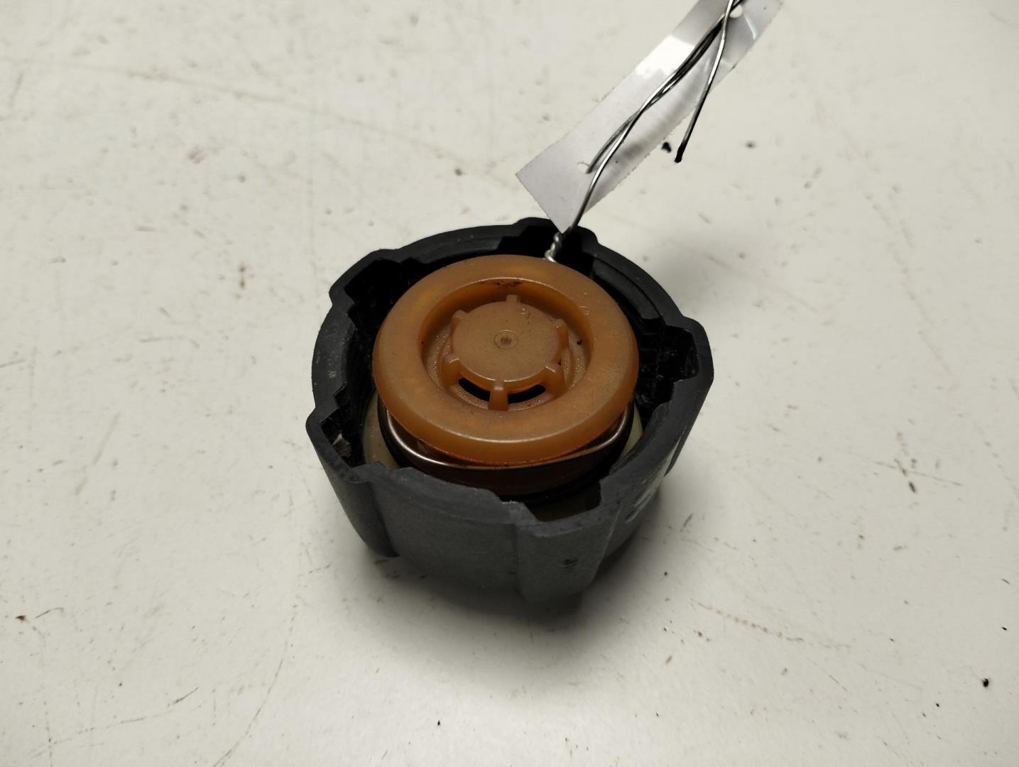 Крышка расширительного бачка