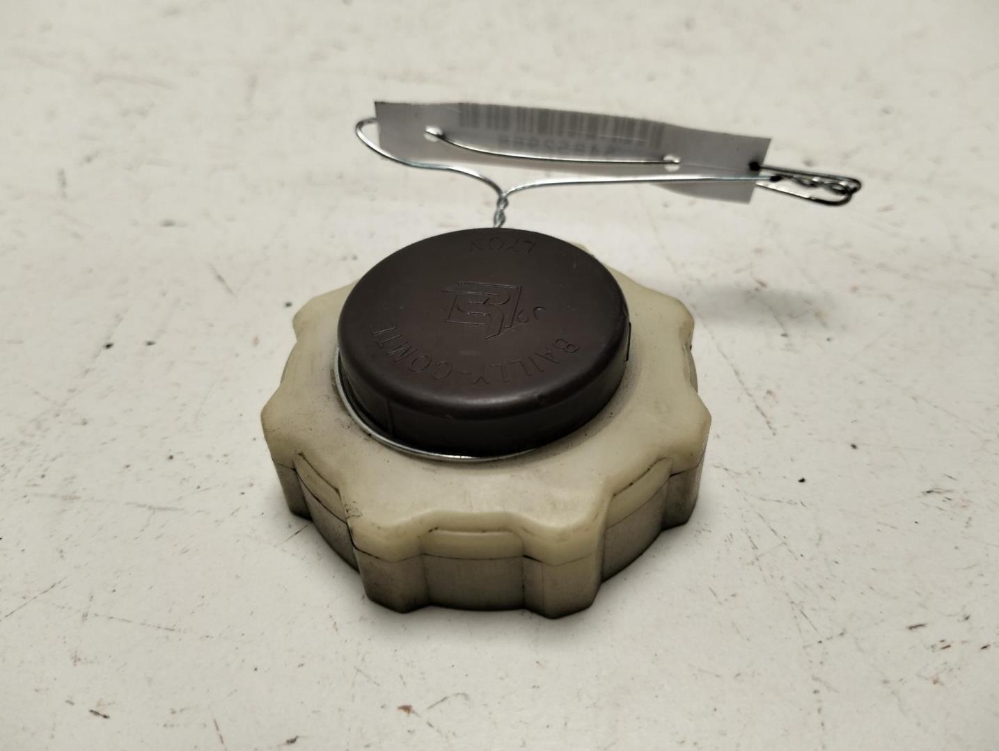 Крышка расширительного бачка