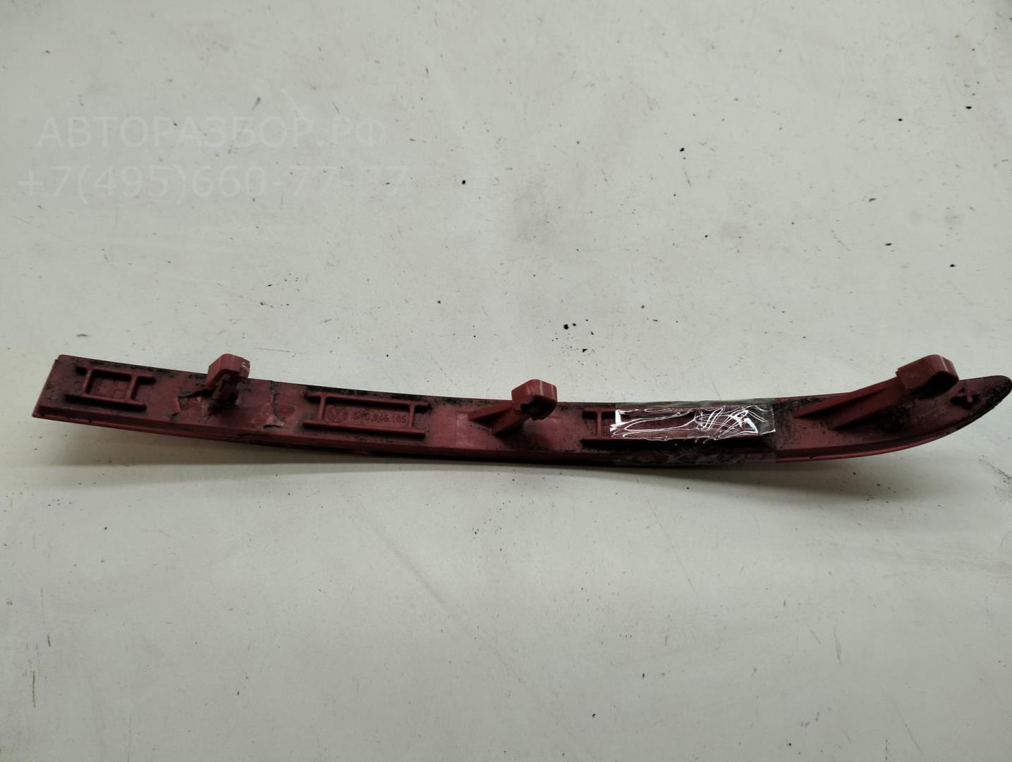 Отражатель в бампер задний левый